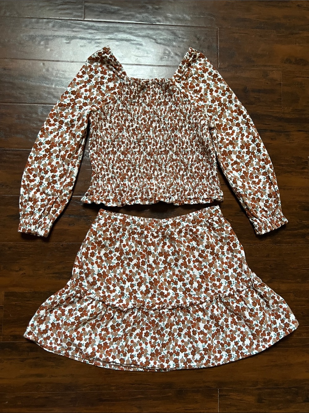 Wonder Nation Girls Brown Floral Smocked Top and Skirt Set Size XL Girls 14-16